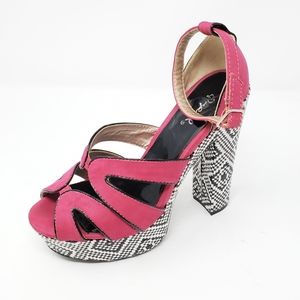 QUPID Retro Vibe Pink Checker Platfom Heels